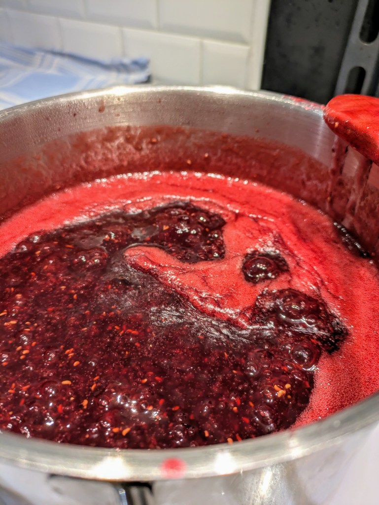 Confiture en train de cuire